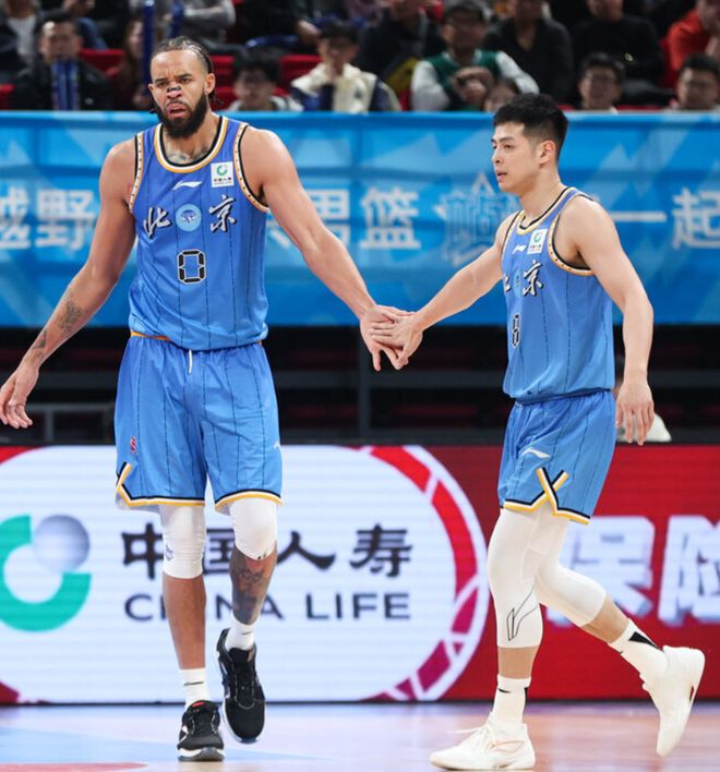 北京大勝天津豪取四連勝！周琦23+13統治內線 麥基9+10林庭謙19分