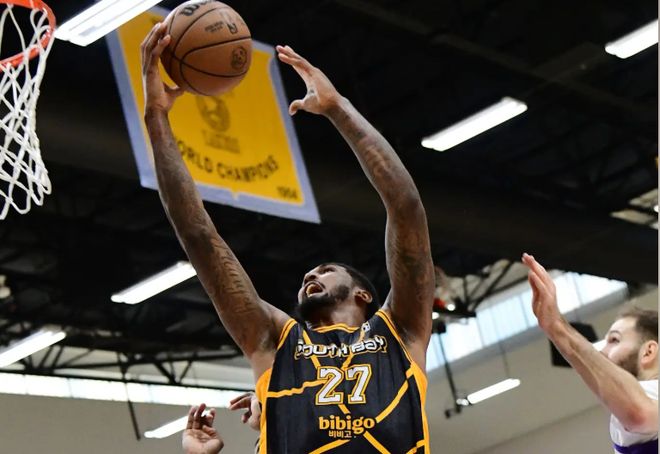 打爆瞭楊瀚森！湖人二隊先發中鋒的個人能力其實相當不錯？