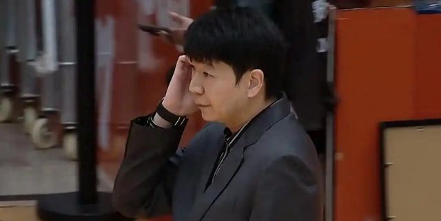 山東男籃慘敗浙江稠州凸顯兩點：外援水平相差大，球員之間不團結