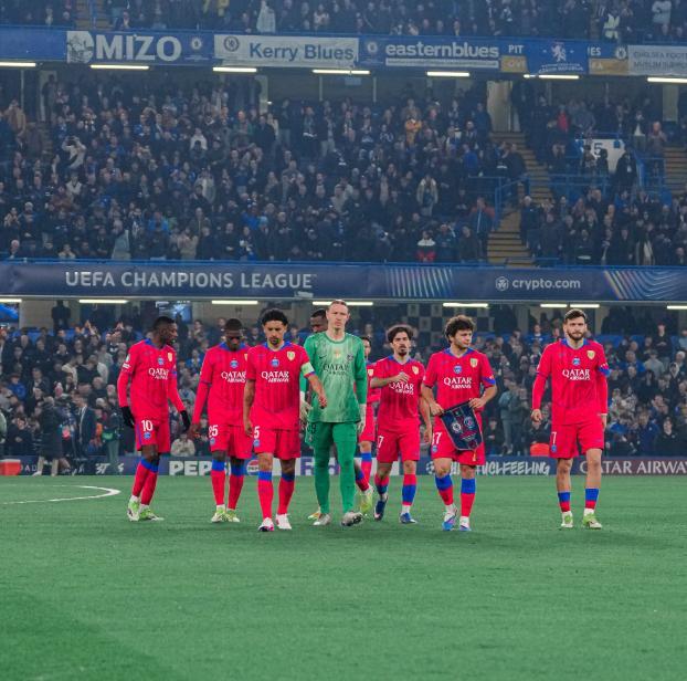 K77闪击比肩姆巴佩，大巴黎8-2晋级欧冠八强，送切尔西耻辱纪录