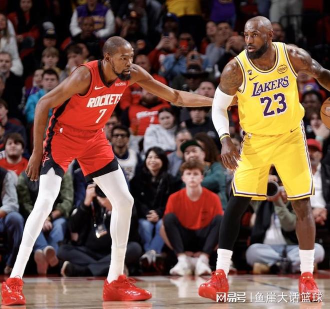 湖人100-92火箭！裡夫斯把話挑明，東契奇有瑕疵，詹姆斯看清現實