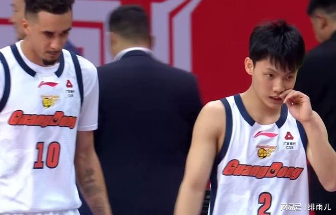 滬粵三番戰前！杜鋒拒絕跟隊，參加活動太離譜，廣東隊由助教暫代