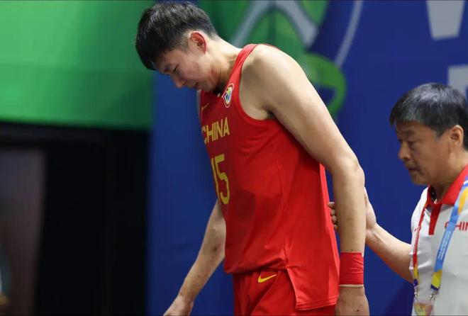 罰球14中5！聯賽都吊兒郎當，“助國傢隊重返巔峰”隻是空頭支票